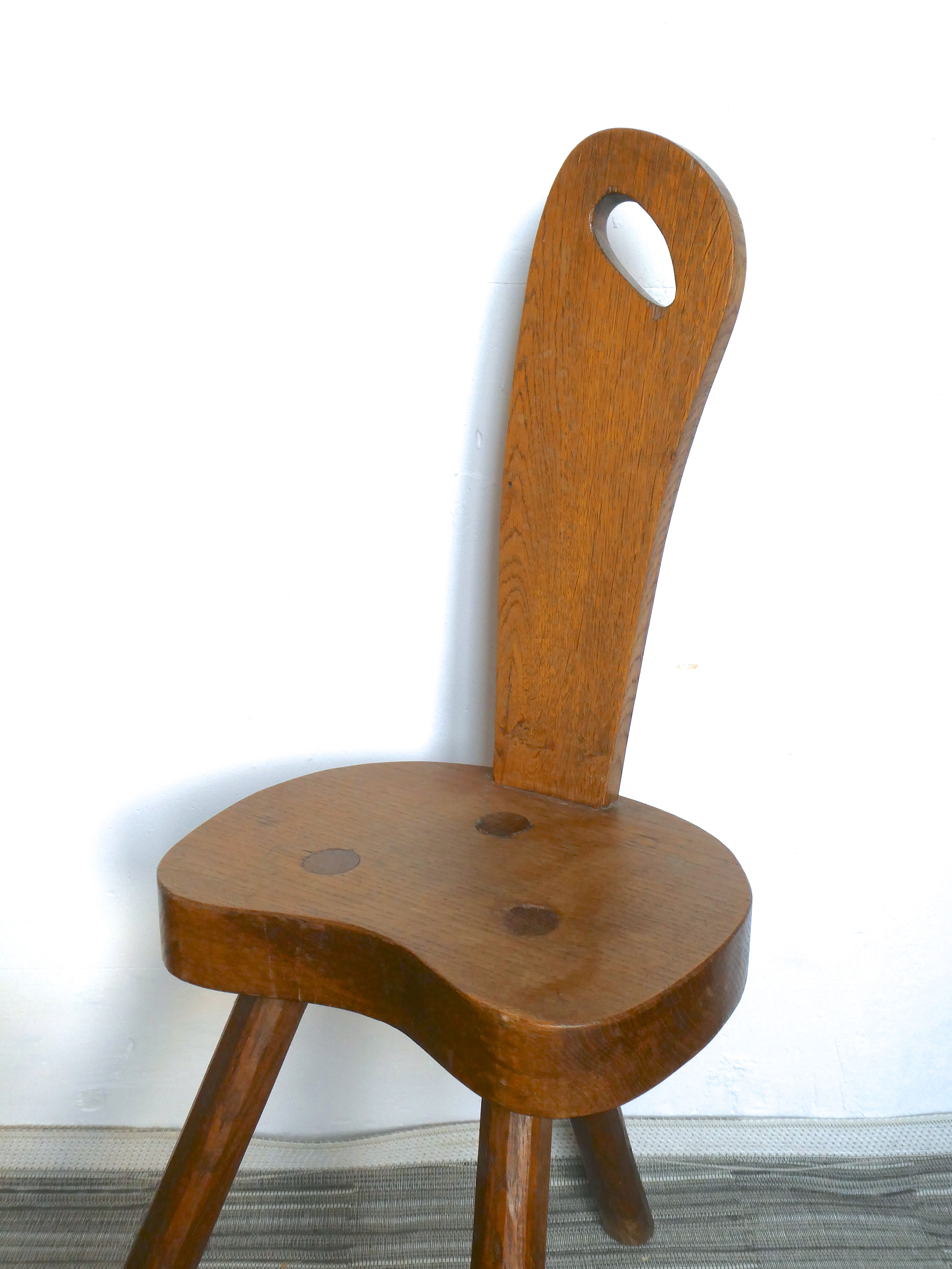 Massive, brutalist wooden tripod Chair