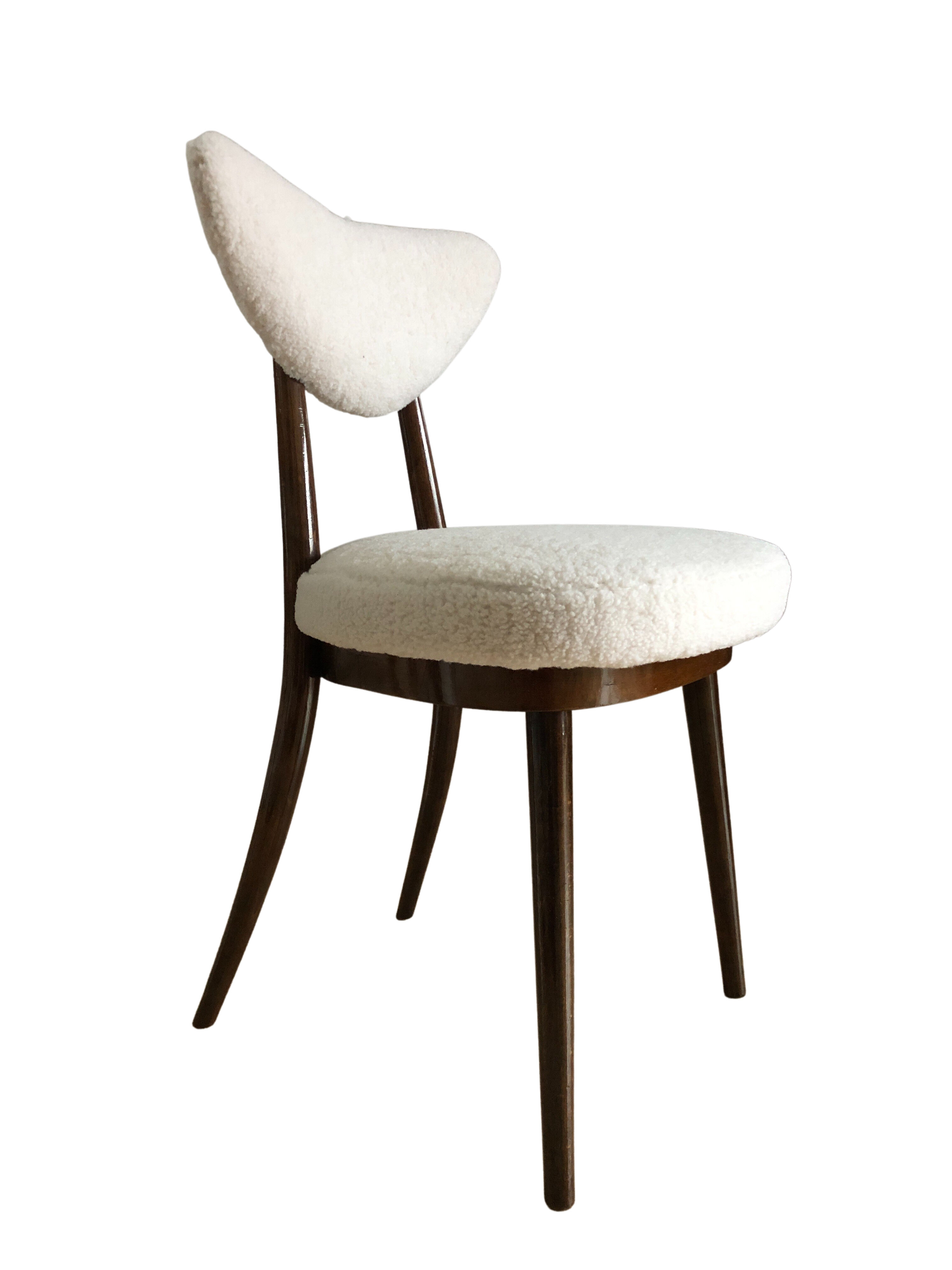 Midcentury White bouclé Heart Chairs, by Kurmanowicz, 1960s, Set of 6