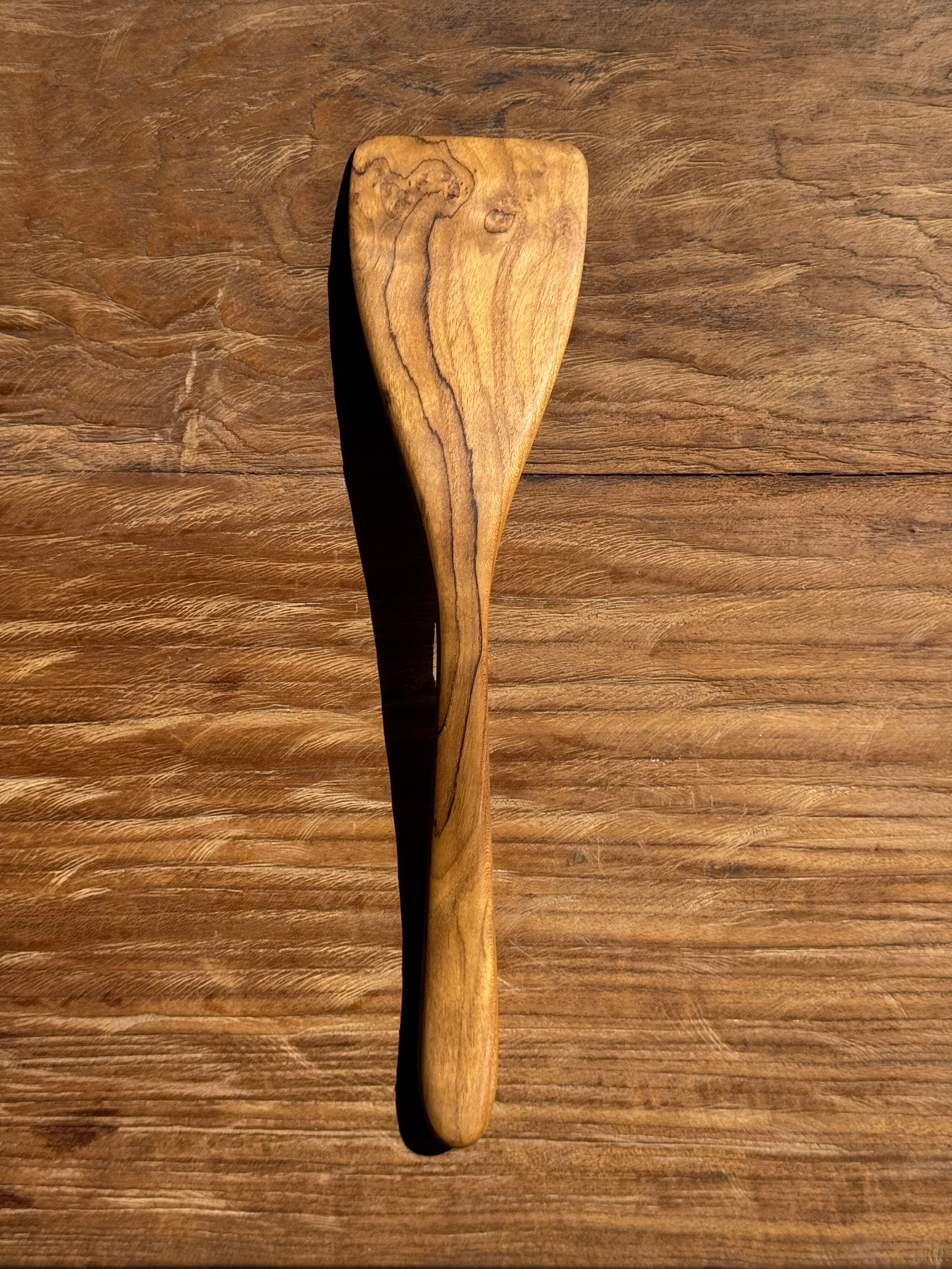 Spatula, teak kitchen utensil L32 W8