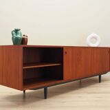 Buffet en teck, design danois, années 1970, production : Danemark