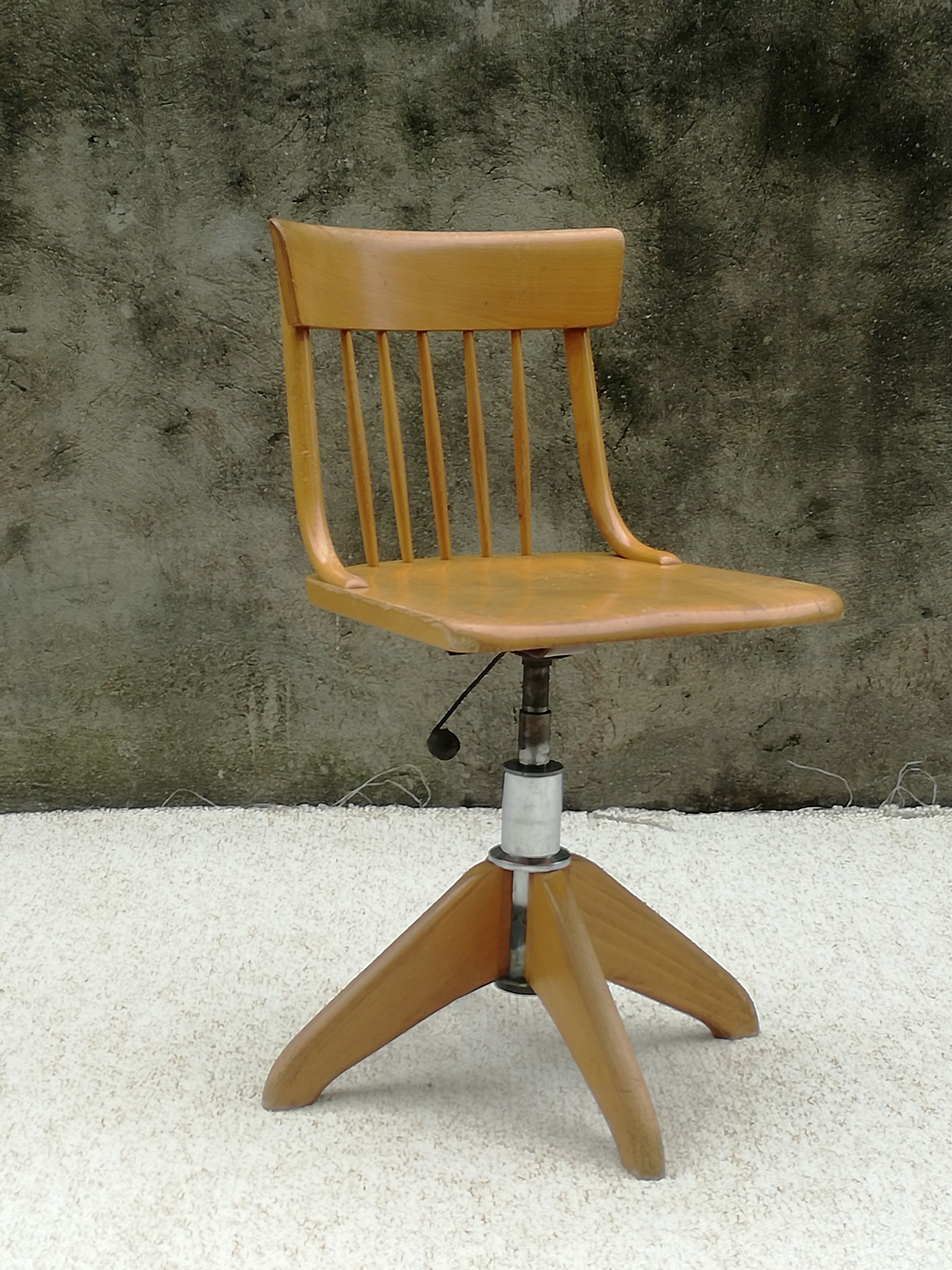 Stoll office chair, swivelling and adjustable in height