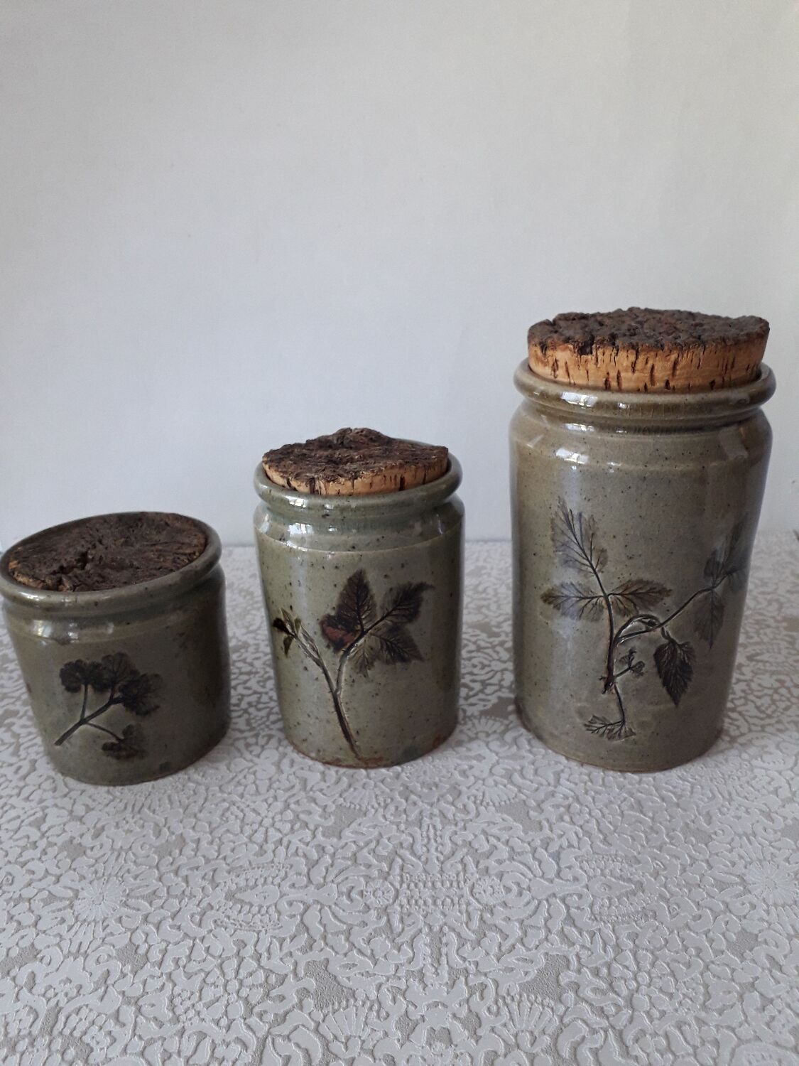 Set of 3 enameled stoneware pots with herbarium motifs Le Rivet