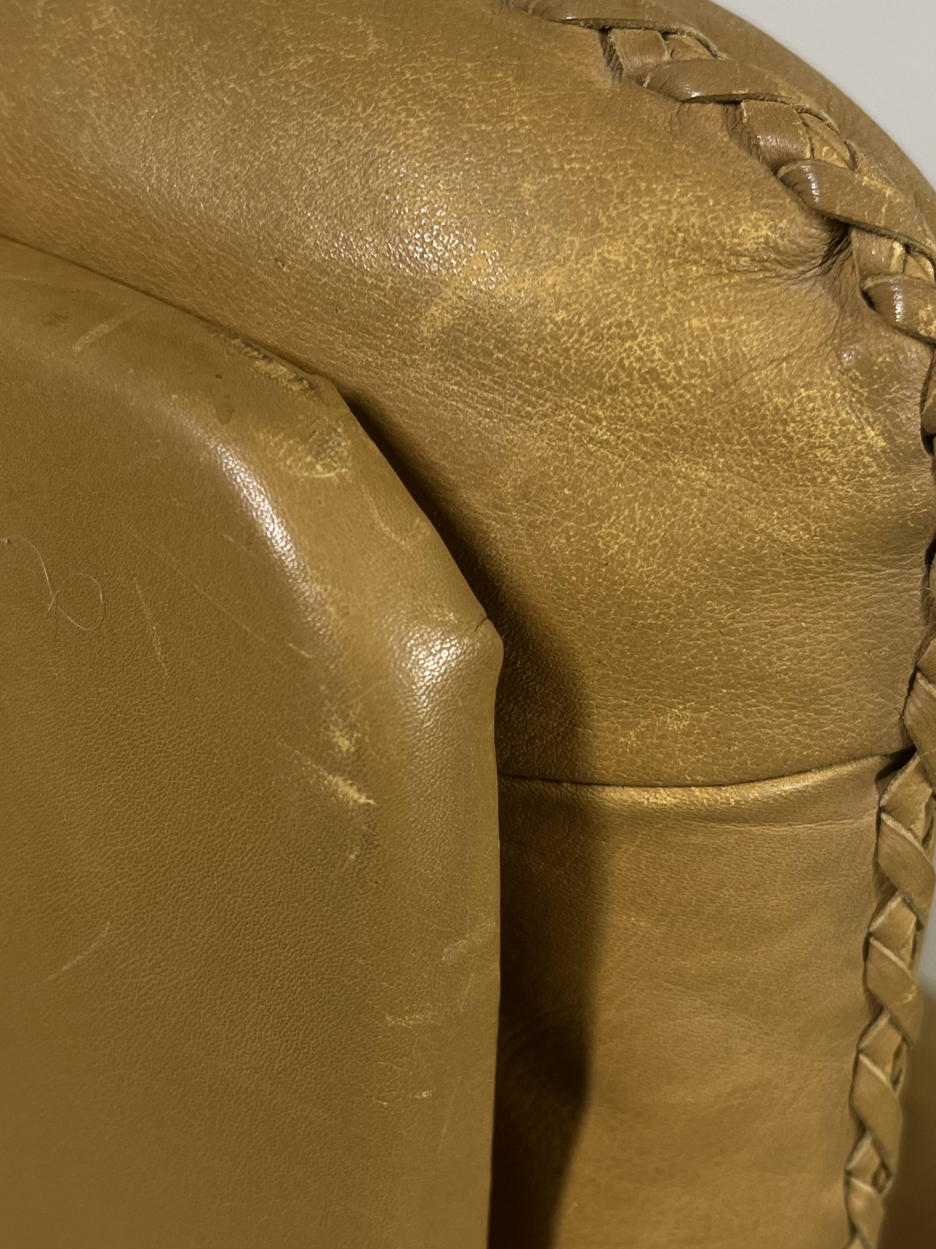 De Sede S231 Swivel Leather Armchair, 1960s