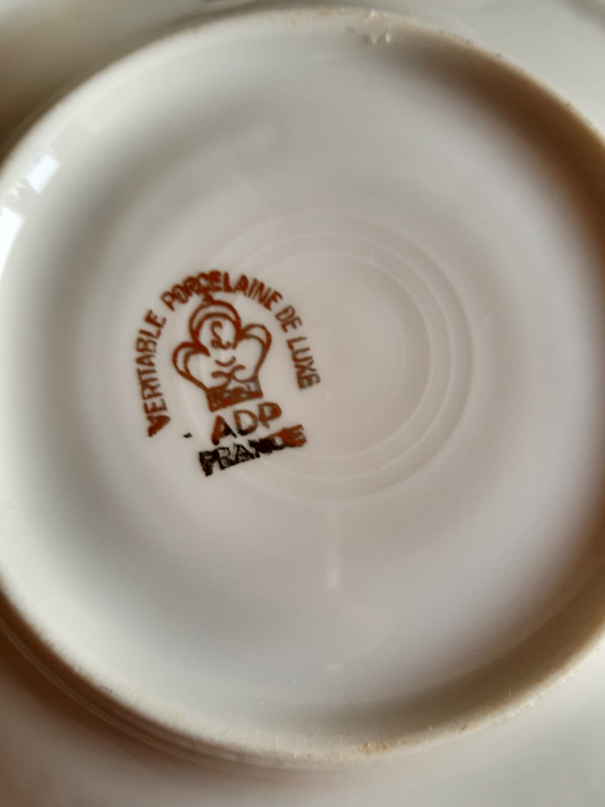 Ensemble service à café 5 tasses et sous tasses Porcelaine de Luxe ADP France