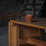 Modern Danish brutalist extendable dining table in pine, Tage Poulsen, 1970s.