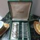 Set de 12 cuillères argentées Ravinet d'enfert -décor coquille - écrin
