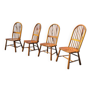 4 chaises à dossier
