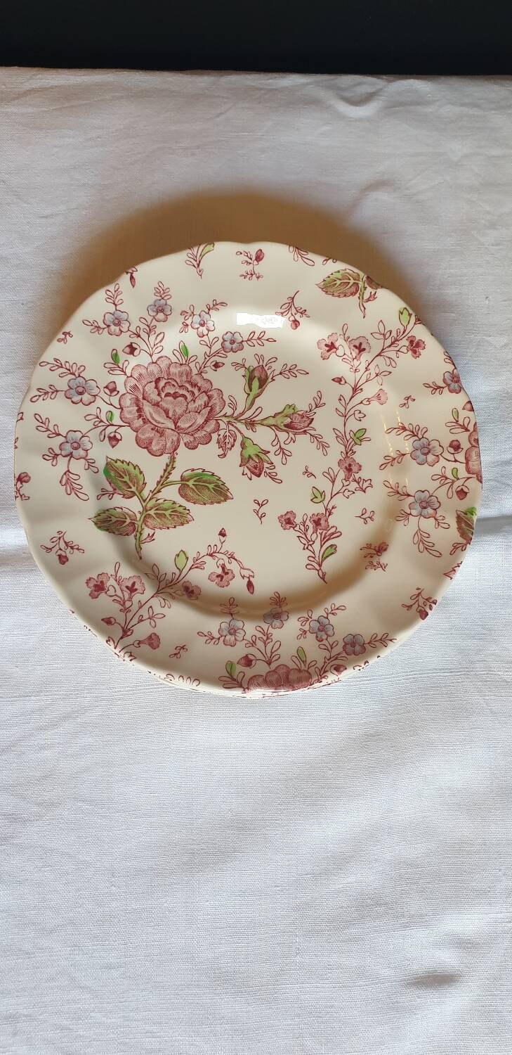 4 Assiettes anglaises by Johnson Bros