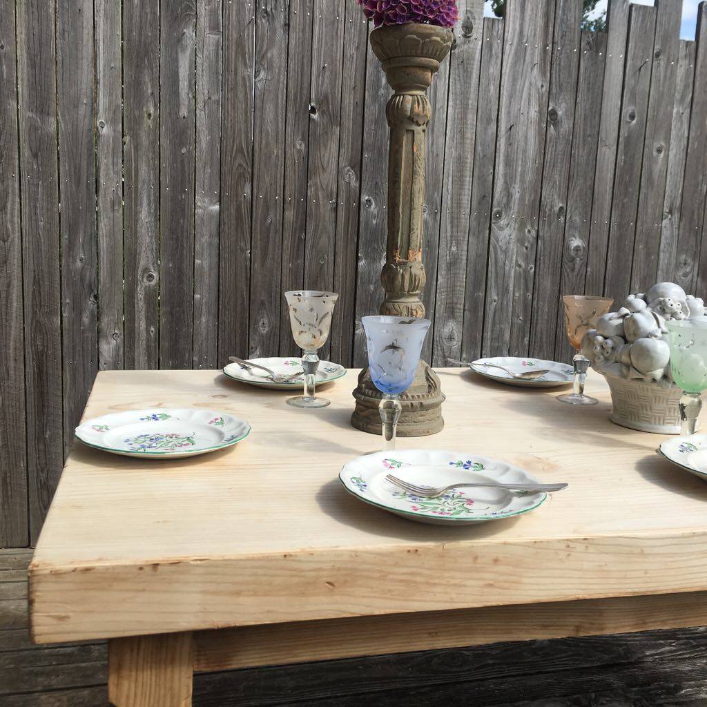 Solid raw wood farm table