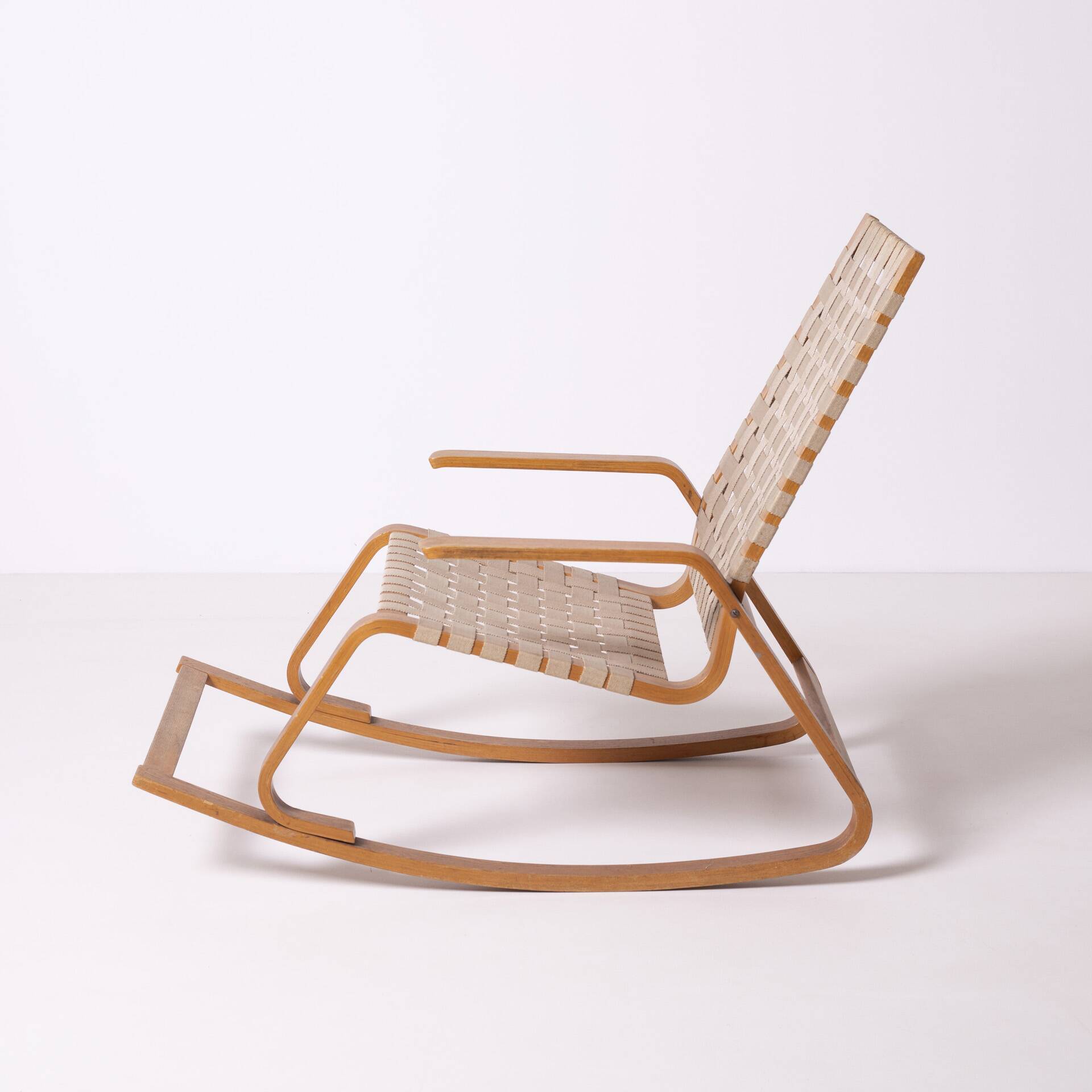 Bentwood rocking chair by Ludvik Volak, Holesov, Czechoslovakia, 1960s