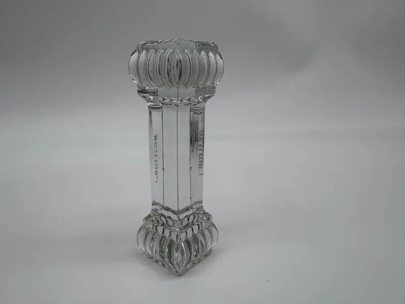 6 Portieux Art Deco knife rests in transparent moulded glass, French glassware from the 1930s.