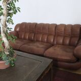 Large Chesterfield sofa in leather, Italy 1970s
