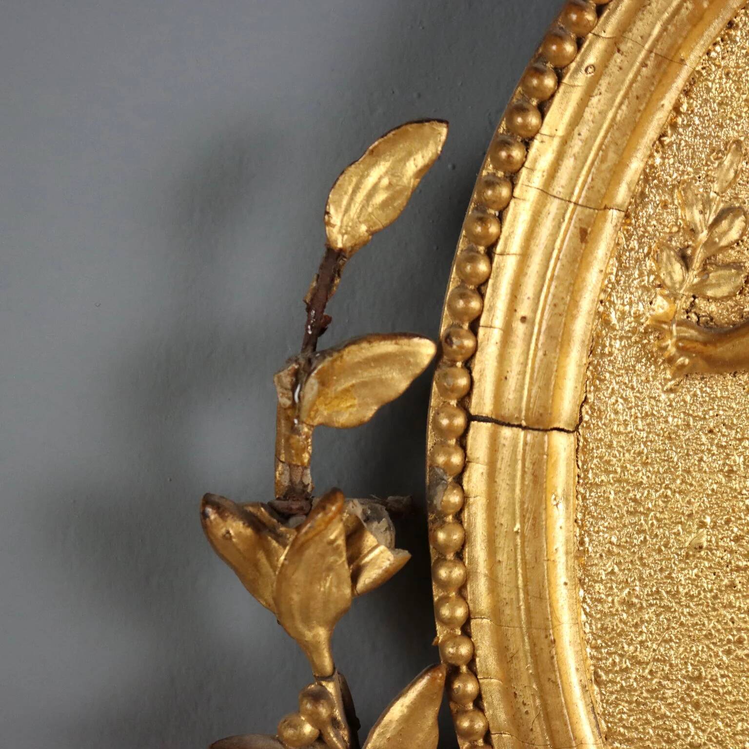 Antique neoclassical wall sconces in iron and wood, 19th century.