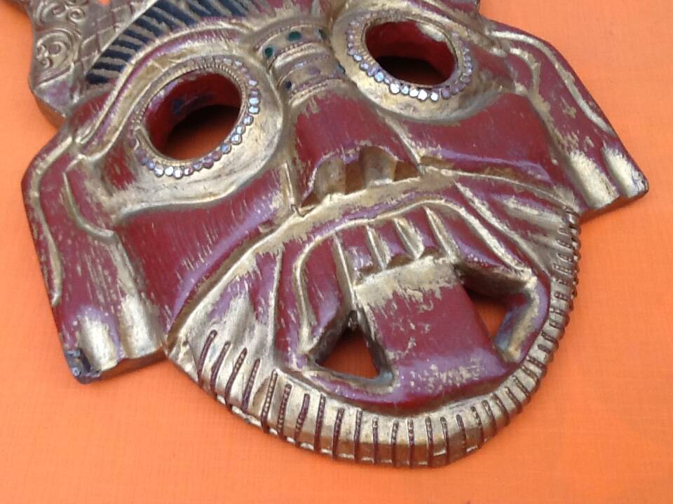 Barong hanging mask (Bali) Carved wood