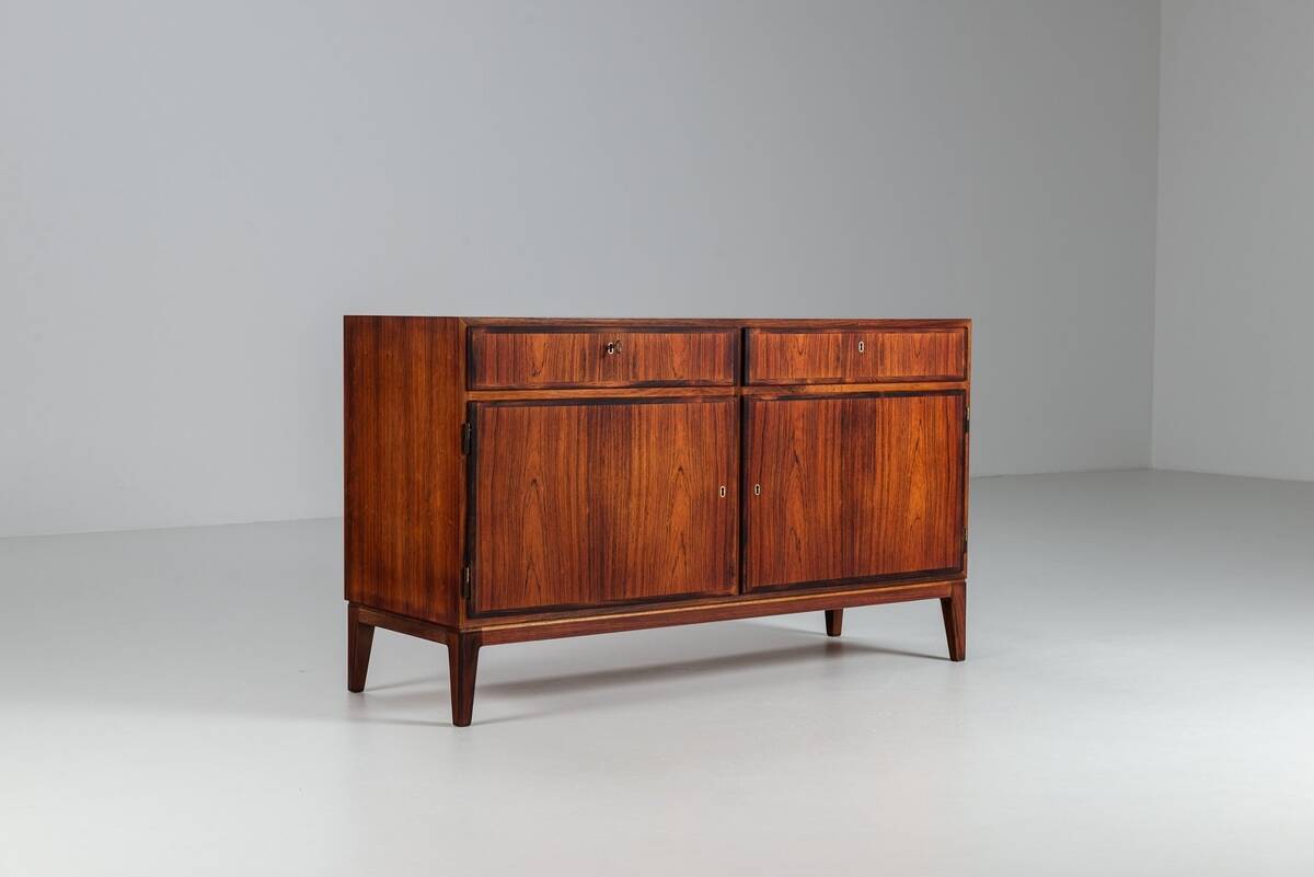 Gunni Omann model 5 sideboard in rosewood Omann Jun Denmark 1960