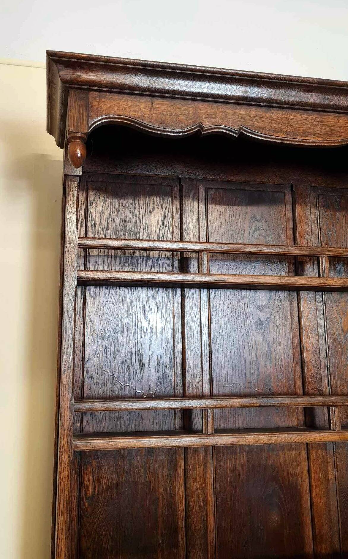 Vaisselier style louis xv en bois massif vers 1950