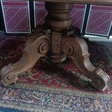 Oval table Renaissance style 8 seats, central foot, late nineteenth