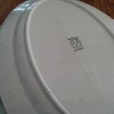 2 large oval dishes