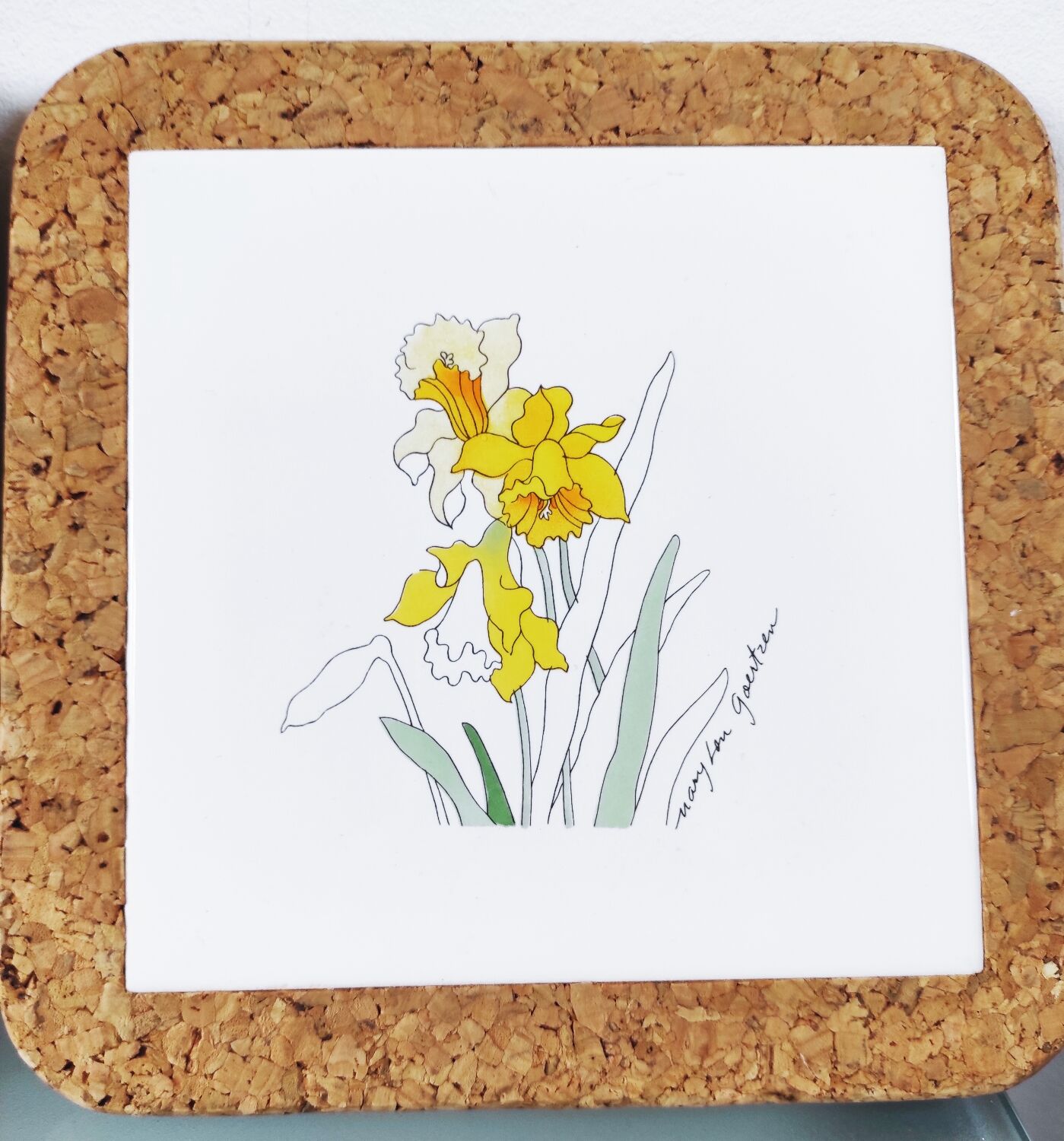 Pair of vintage botanical trivets in ceramic and cork – Yes