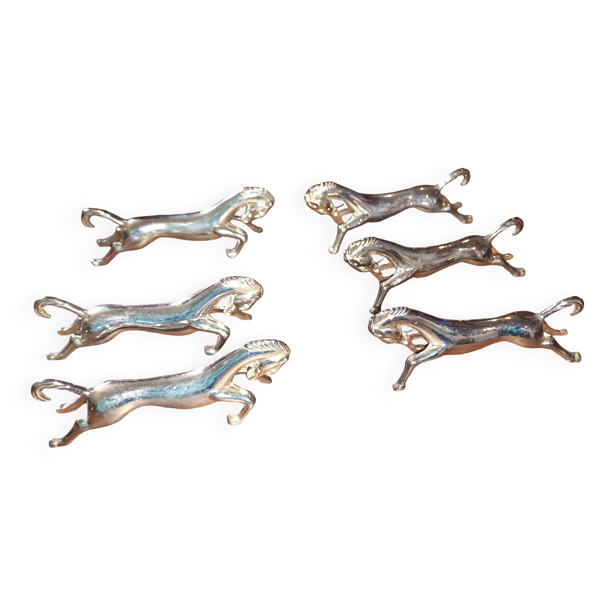 6 "horse" knife holders