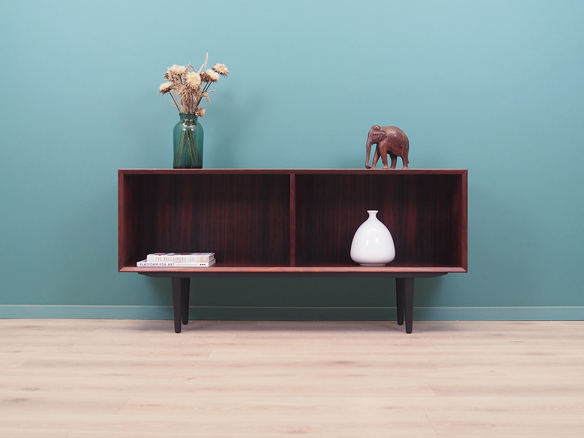 Rosewood bookcase, Danish design, 1970s, manufactured by Brouer Møbelfabrik