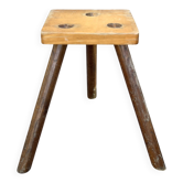 Tabouret brutaliste tripode bois massif claveté