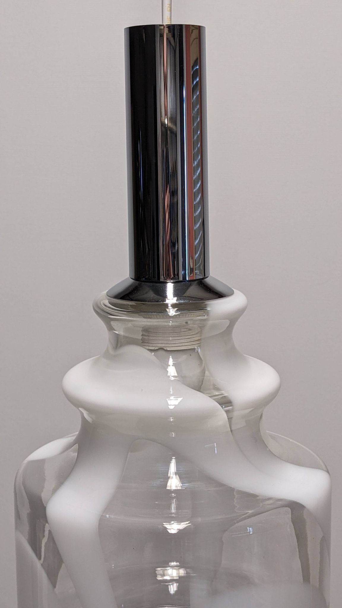 Suspension en verre Murano marbré blanc, Italie vers 1970