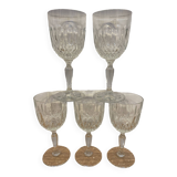 Set of 5 wine glasses