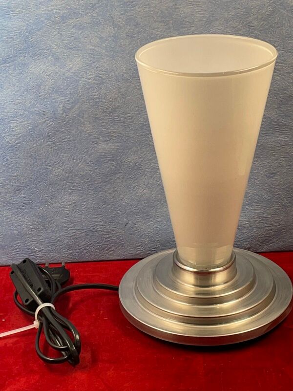 desk lamp or bedside, design, vintage foot alu bleacher art deco style