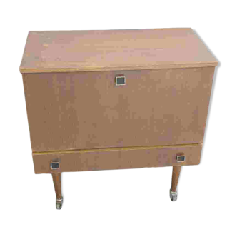 Buffet, meuble bar de style scandinave