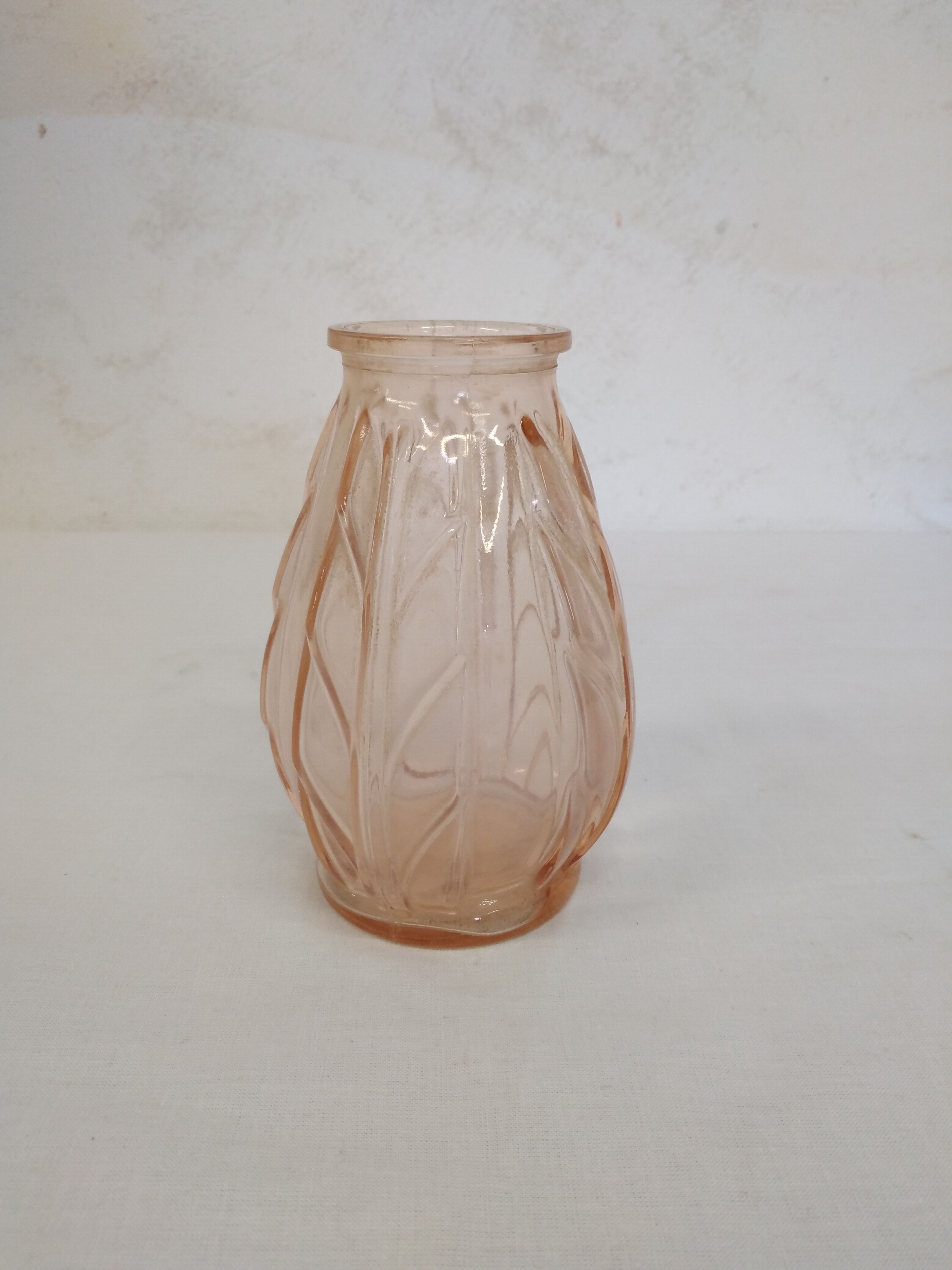 Old pink blown glass soliflore