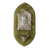 Green onyx wall font