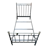 Wrought iron bed