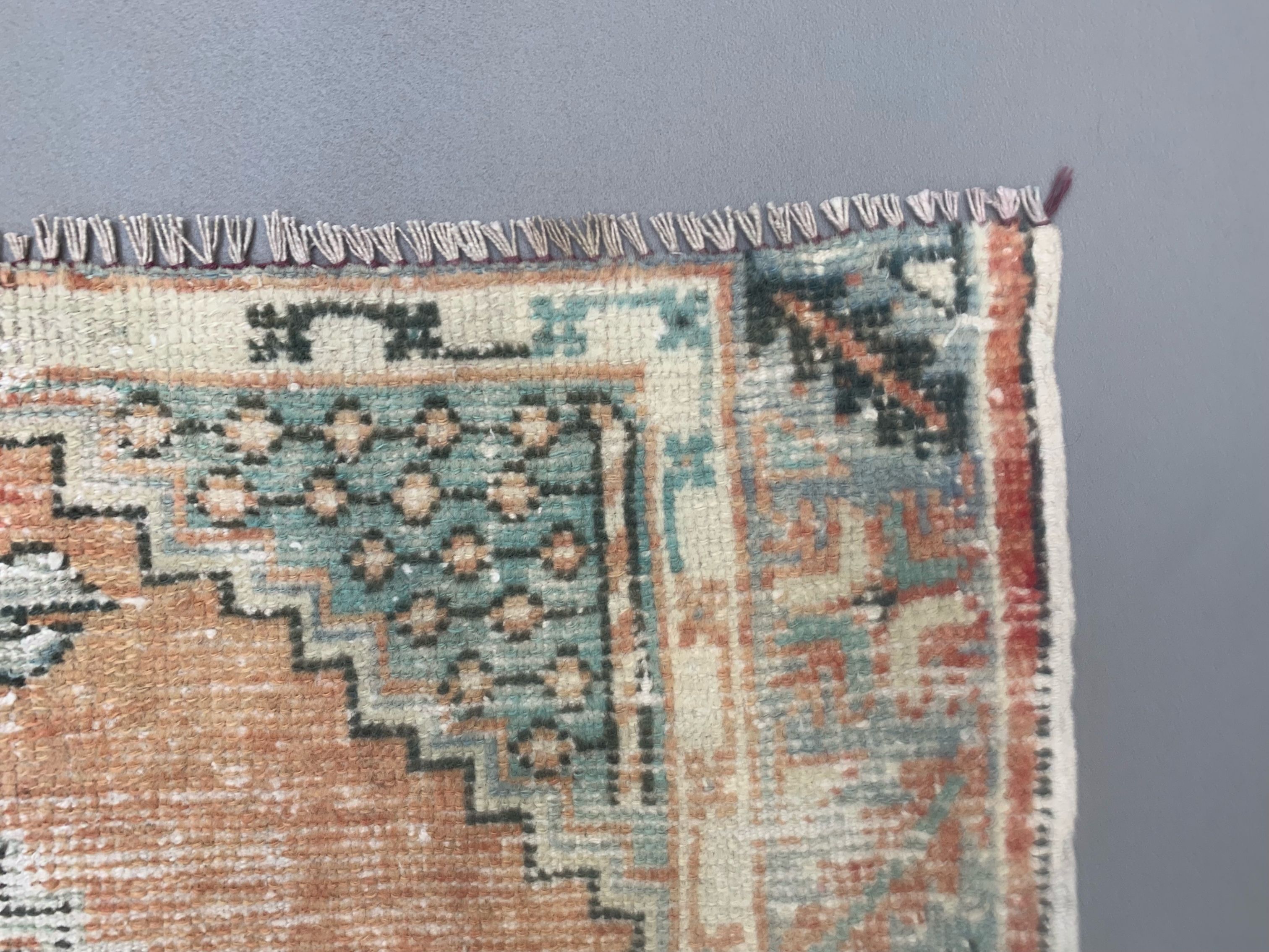 Vintage turkish oushak rug 140x78 cm carpet