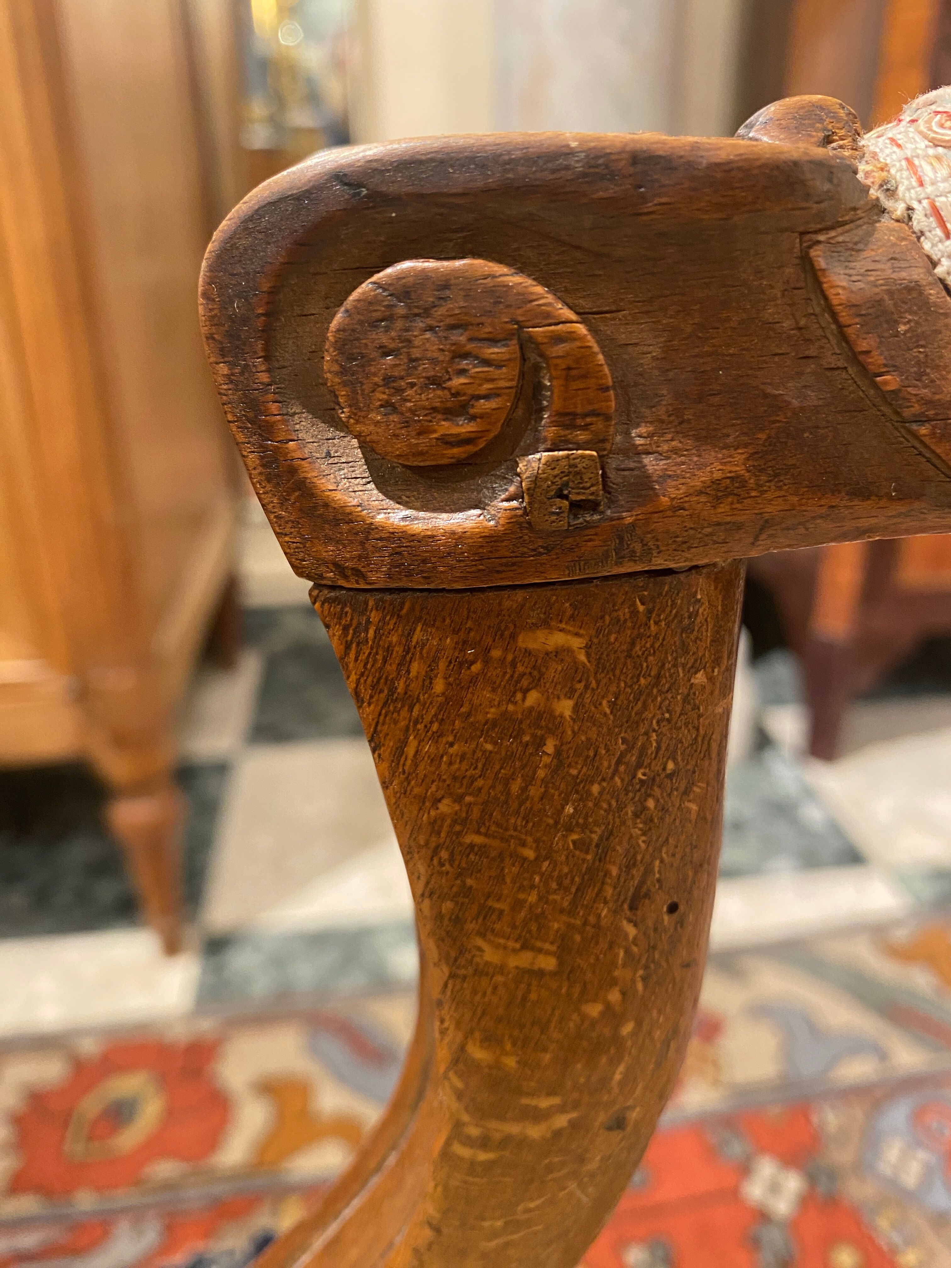 Paire de fauteuils d'époque Louis XV