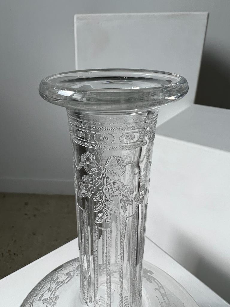 Engraved vintage wine decanter (cork reported)