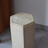 Faceted saddle in vintage travertine