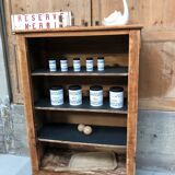 Ancien petit comptoir et son vaisselier en orme