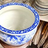 Blue porcelain plant pot