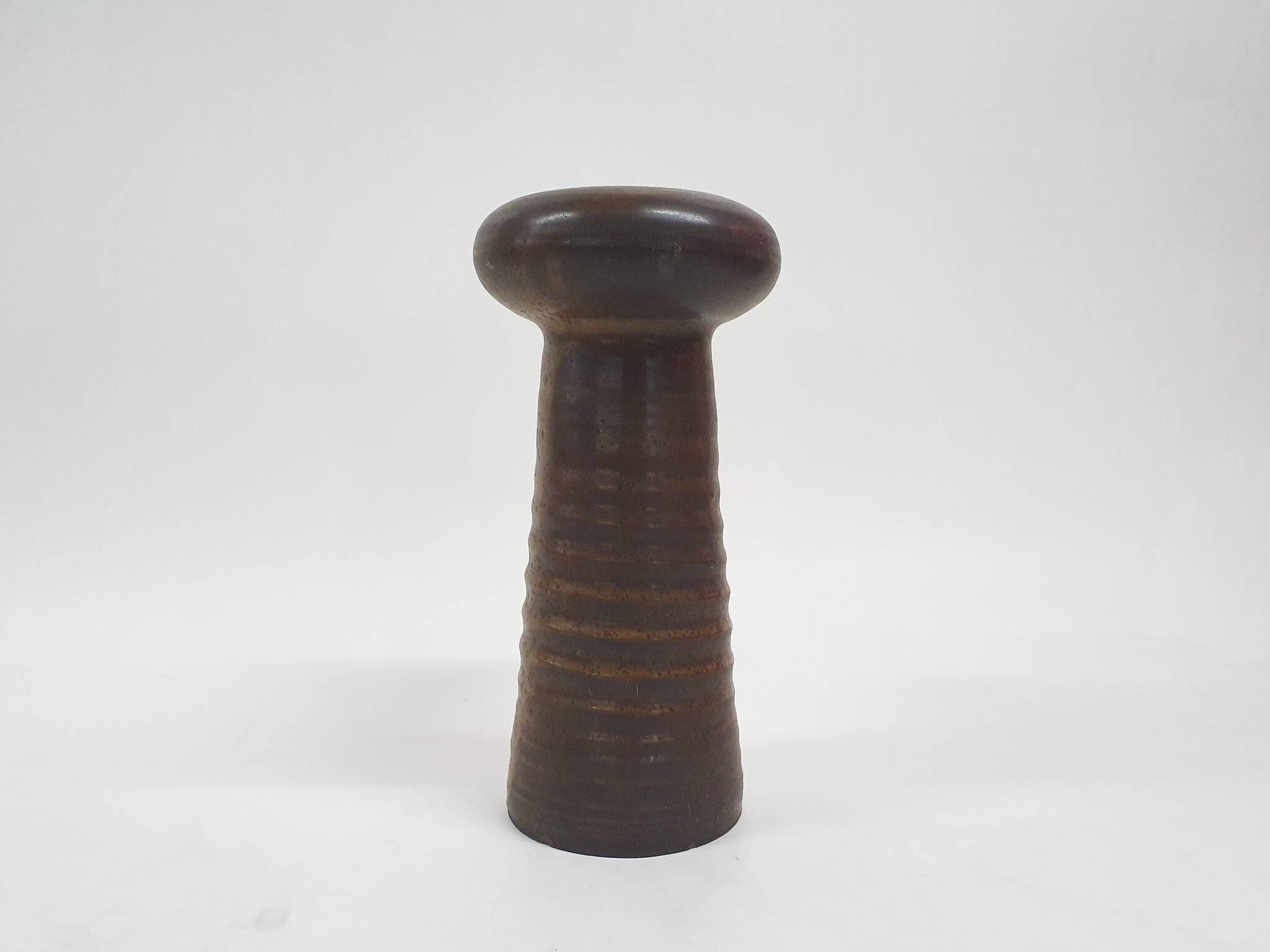 Brown ceramic vase by Klaas Fenne de Leeuw, The Netherlands 1970's