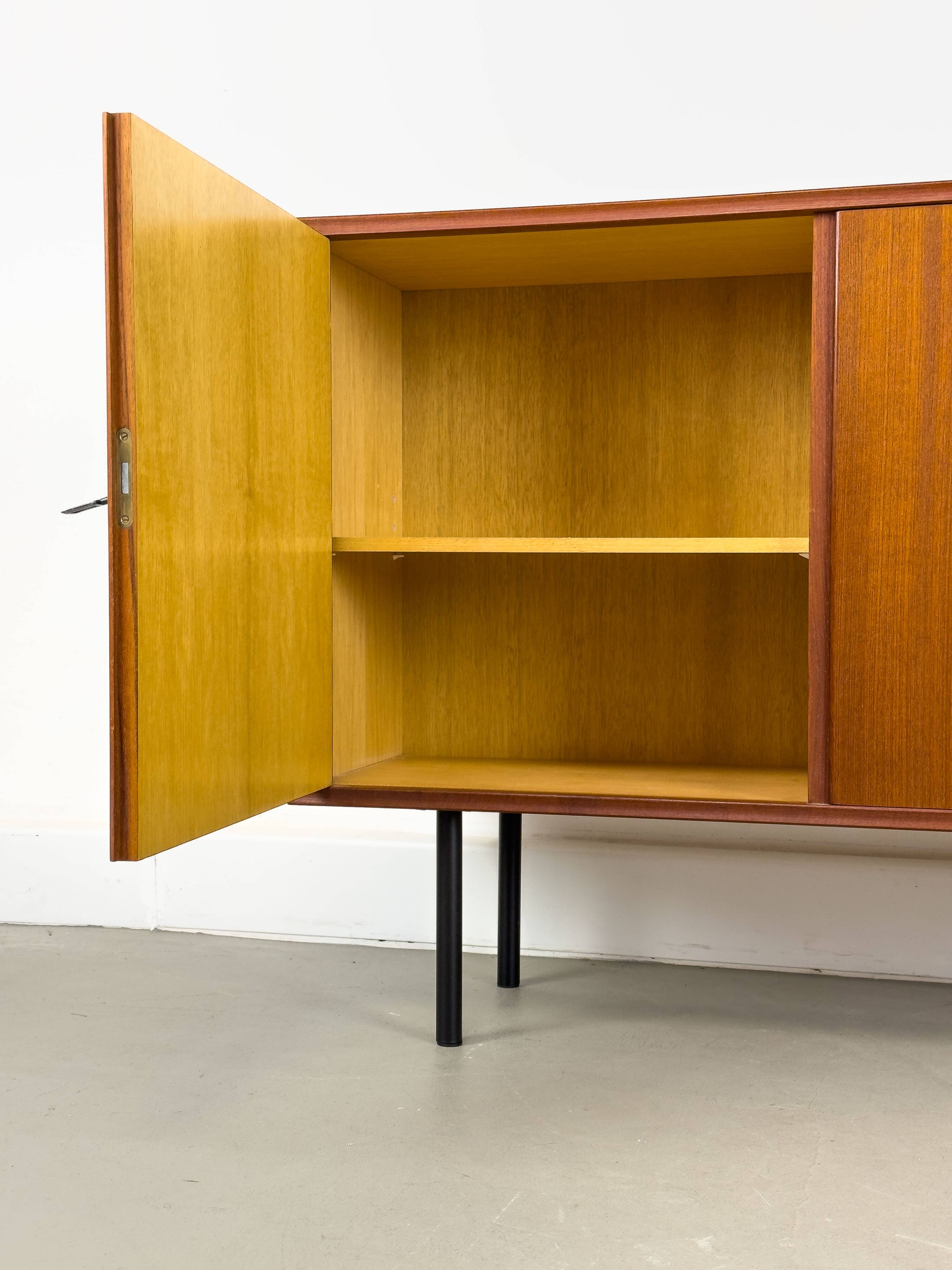 Buffet vintage en teck de Heinrich Riestenpatt, années 1960