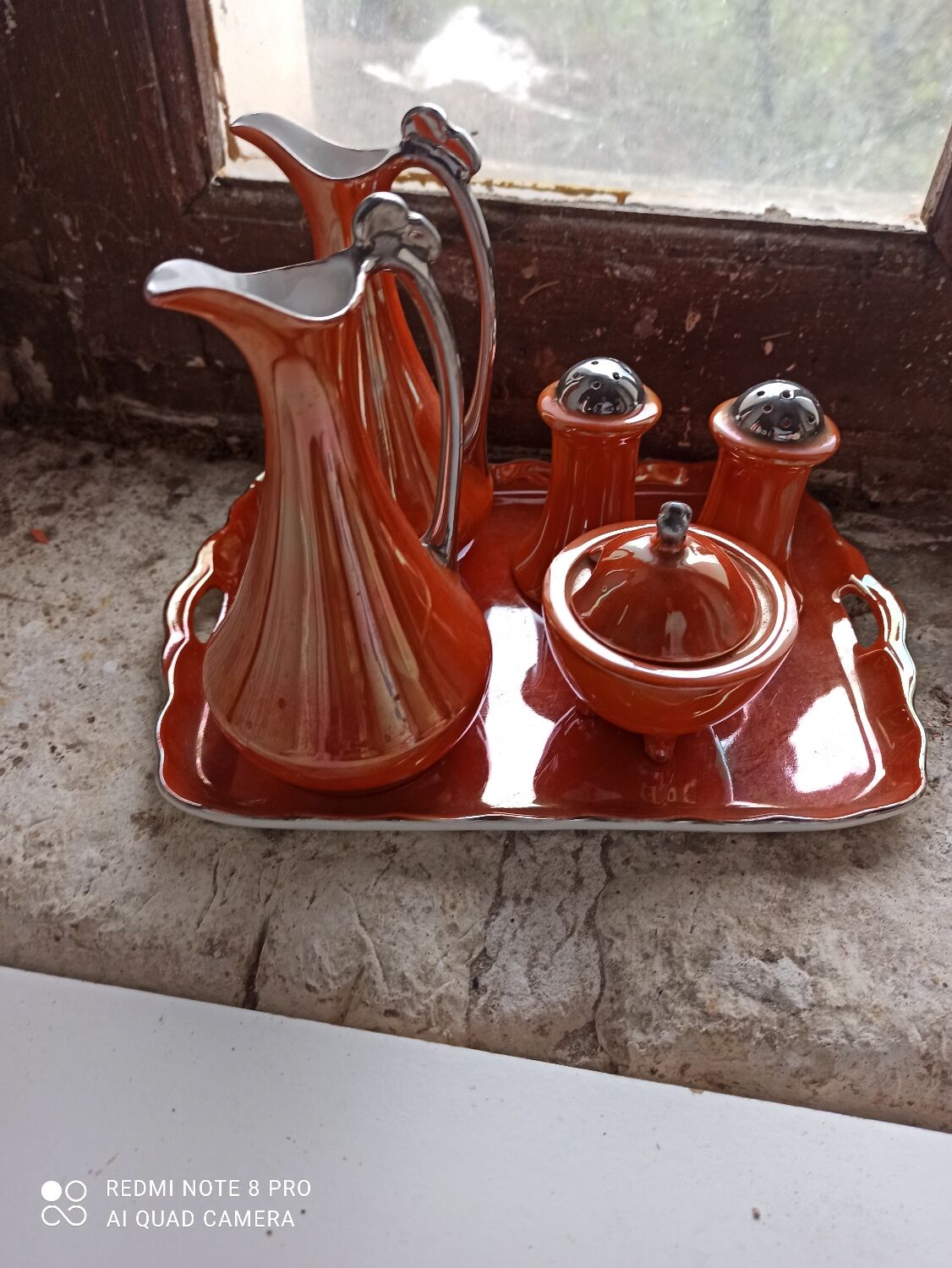 Tray for salt pepper/vinegar oil