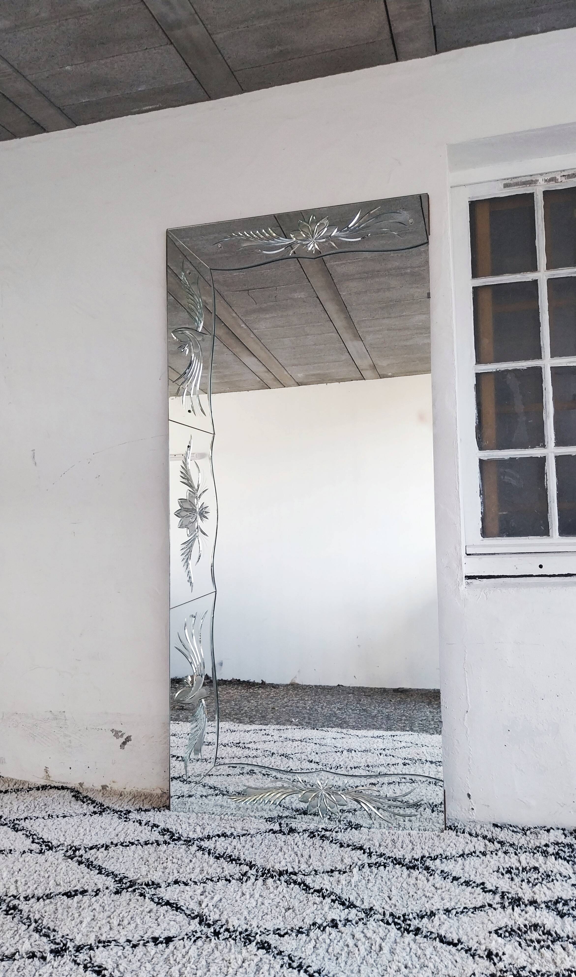 Venetian mirror brewery