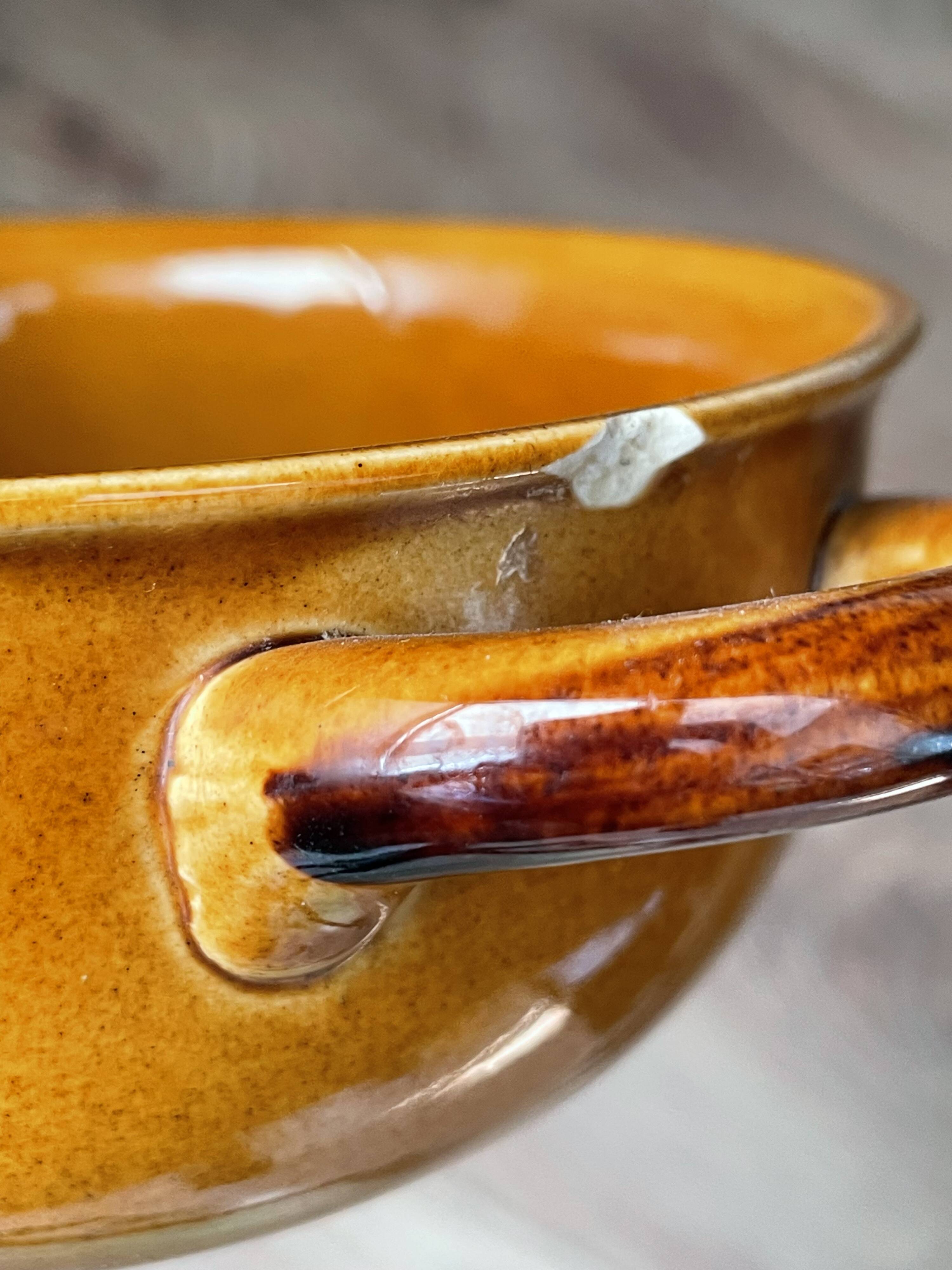 Set of Ochre Villeroy & Boch Soup Bowls and Plates from the Picnic Series