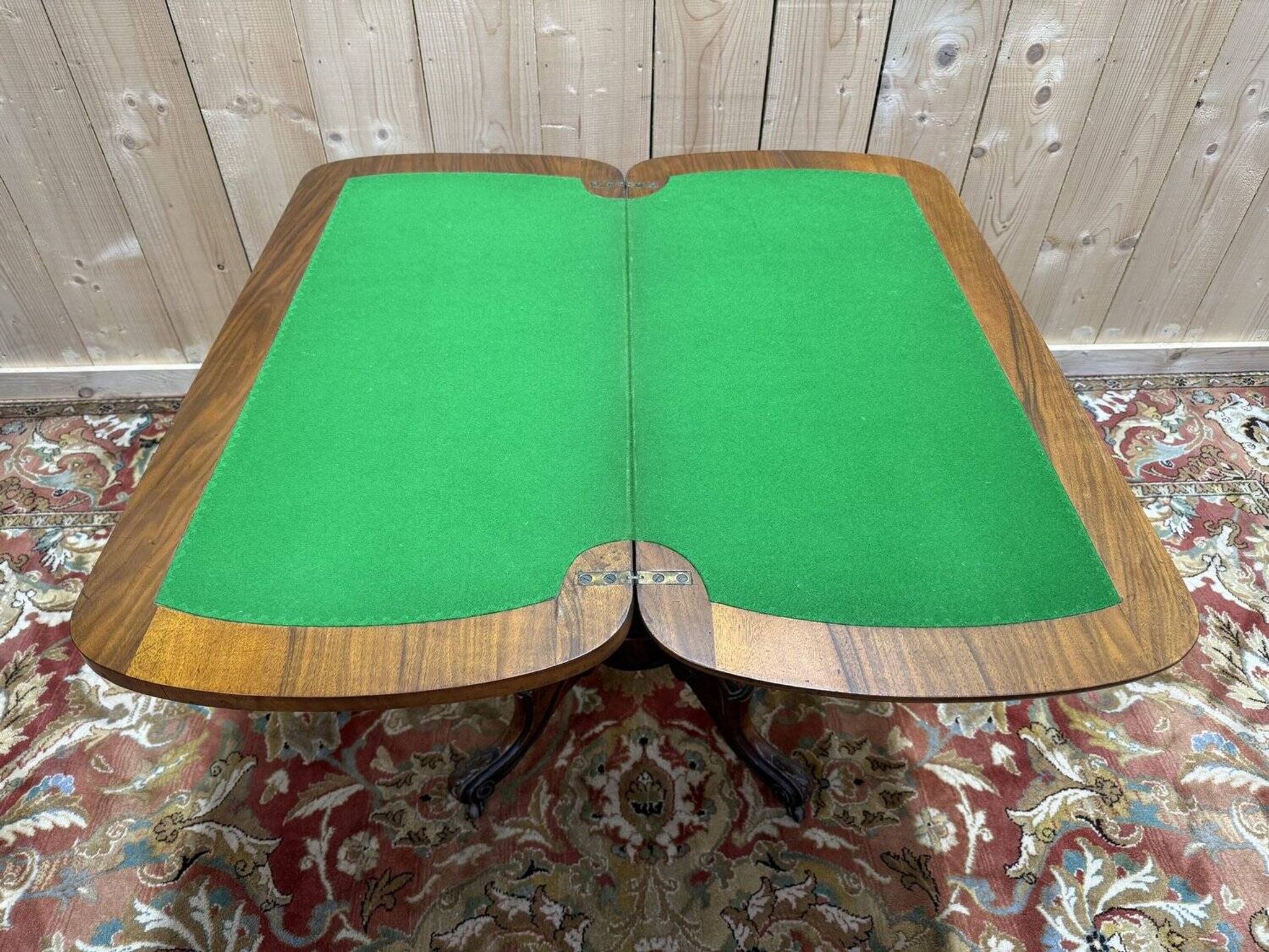 Table à jeux Anglaise - Victorienne en marqueterie