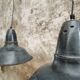 2 lampes émaillées d’usine bleu noir
