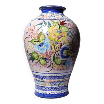 Vintage Portuguese vase in glazed terracotta with hand-painted floral decoration.