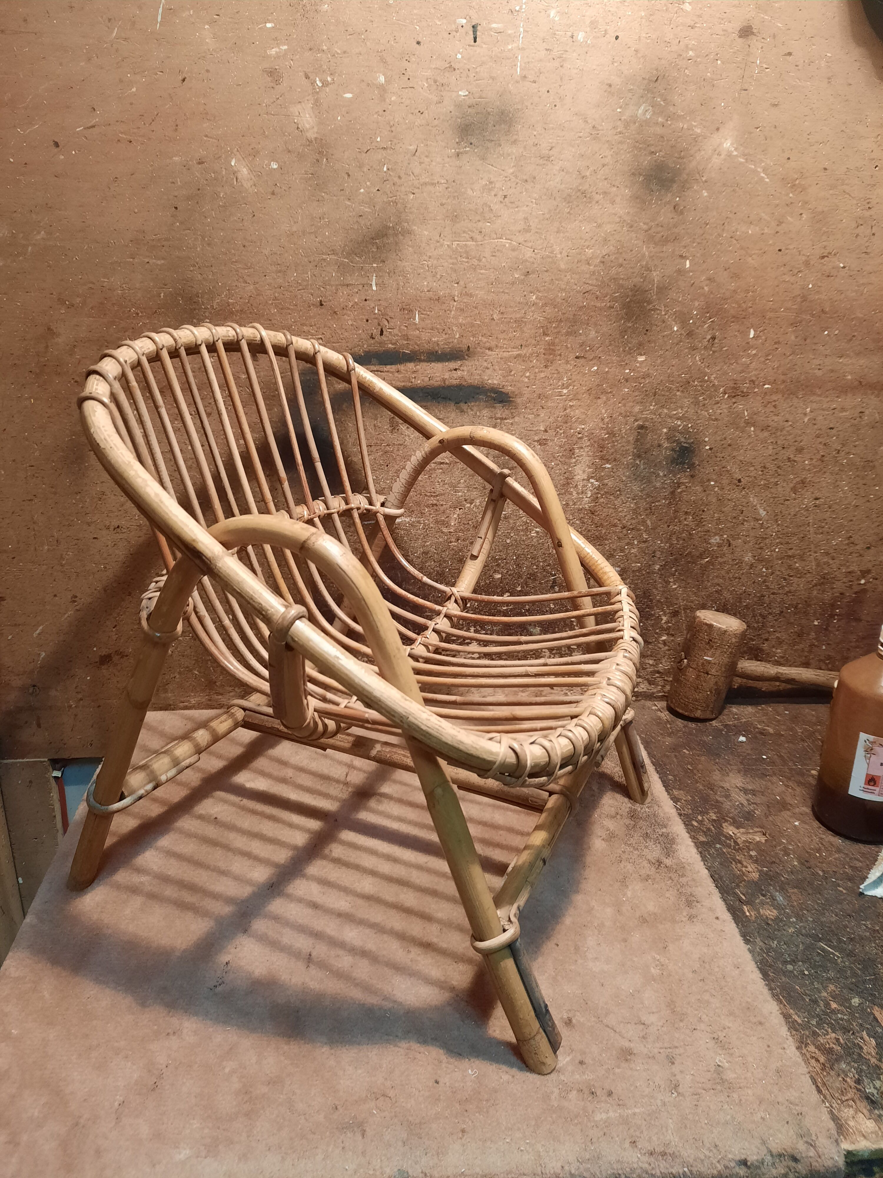 fauteuil corbeille enfant
