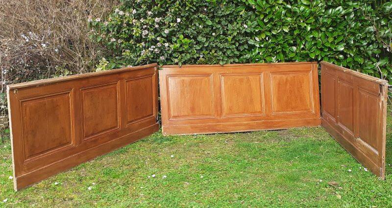 Low wall panelling 8.65m panelled with mouldings wainscoting skirting.