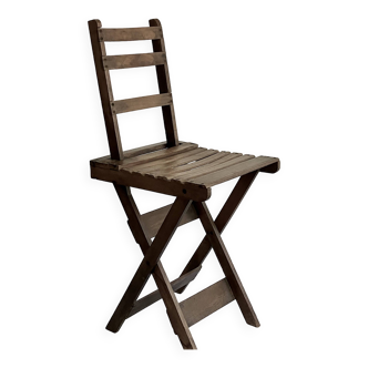 Ancienne chaise pliante avec dossier